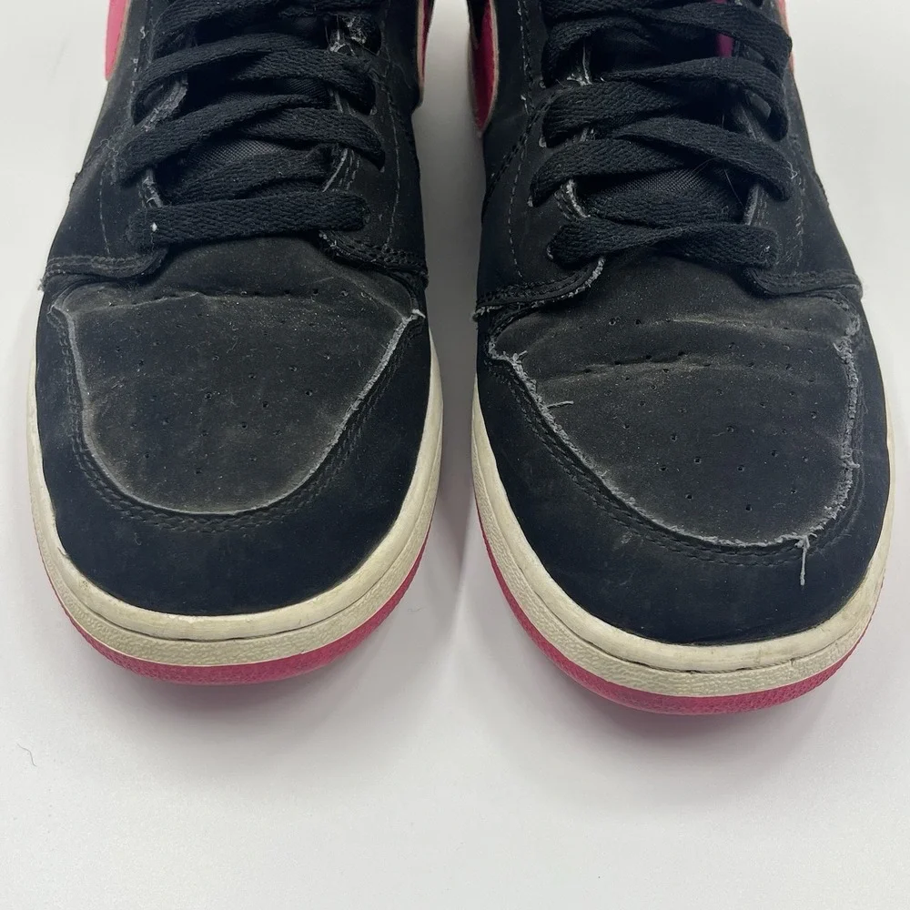 Nike Air Jordan 1 Retro High Vivid Pink‎ Sneakers Size 9Y No box